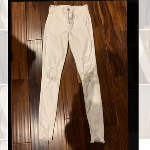 White ripped American Eagle jeans!